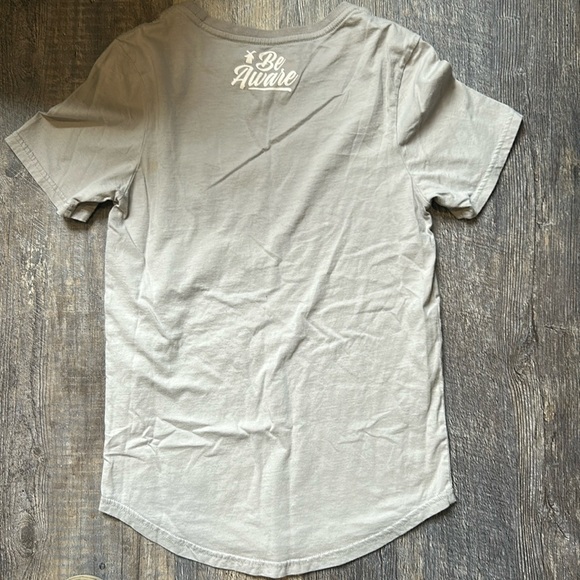 ✌️Dutch Bros “Be Aware” XSMALL Light Gray SOFT Tee Windmill DB 1992 VINTAGE - Picture 6 of 6